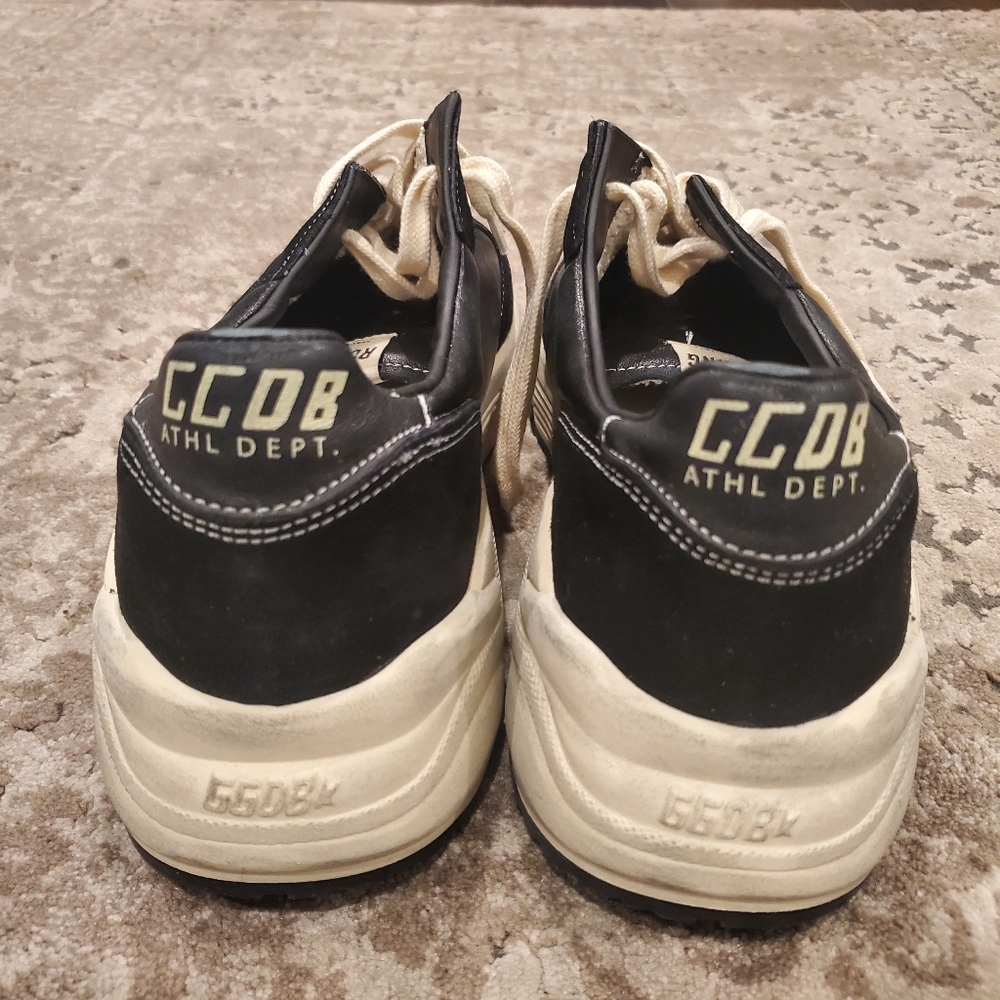 Golden Goose Running Sole in Black Nappa and Suede with White Star - Picture 8 of 11
